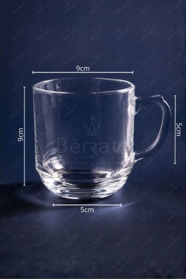 ماگ بلور شفاف مدل LXZB54 با طراحی مینیمال و دسته ارگونومیک، دارای ابعاد استاندارد بر روی پس‌زمینه تیره.