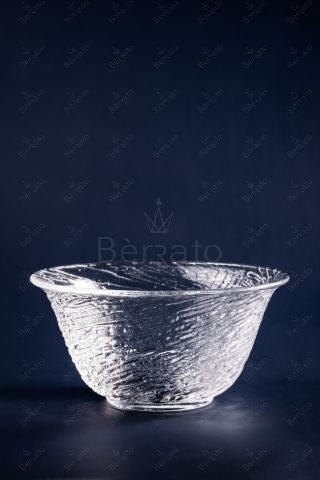 کاسه بلور LXW126-1 با دهانه ۱۷.۵ سانتی‌متر و بافت برجسته طرح یخ و پوست درخت.