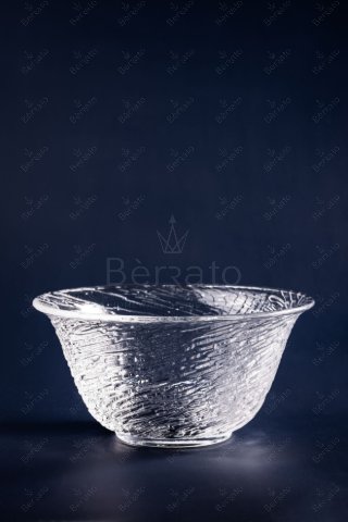 کاسه بلور LXW126-1 با دهانه ۱۷.۵ سانتی‌متر و بافت برجسته طرح یخ و پوست درخت.