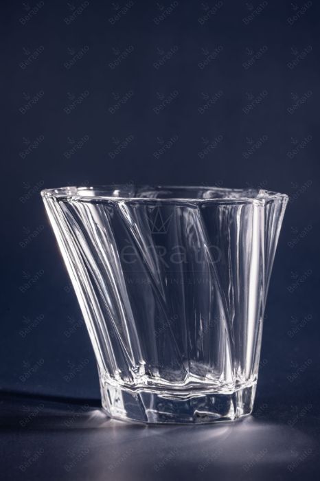 ست نیم لیوان شیشه‌ای با طراحی بدنه پیچ‌دار و ابعاد استاندارد کد LXY4308.