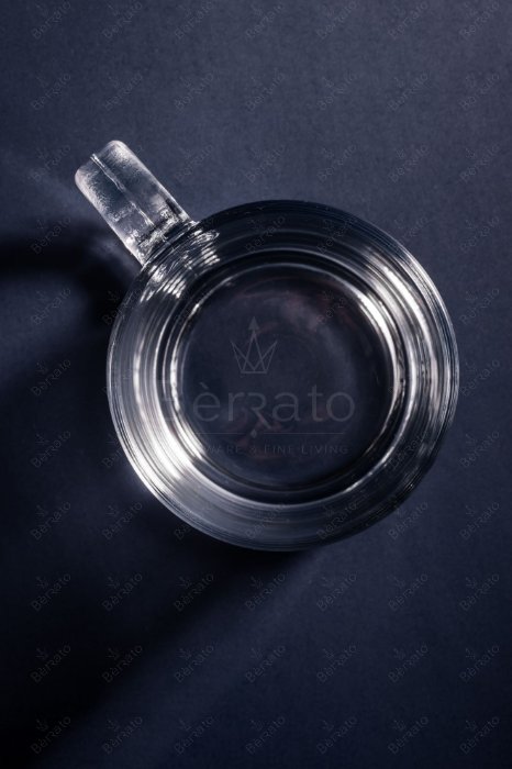 ماگ کریستالین استوانه‌ای مدل LXZB29 با دسته‌ی خوش‌دست و طراحی ساده، ارتفاع ۹.۵ سانتی‌متر.
