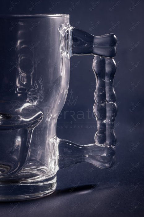 بشکه آبجوخوری کریستالین مدل LXZB53 با طرح سه‌بعدی جمجمه و دسته ارگونومیک، ارتفاع ۱۲.۵ سانتی‌متر.