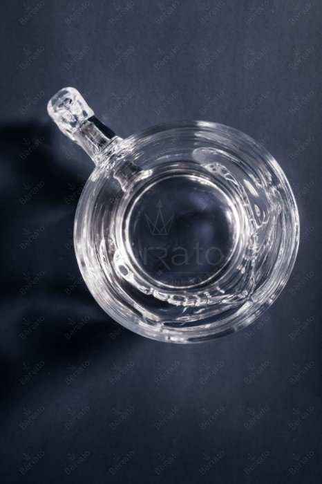 بشکه آبجوخوری کریستالین مدل LXZB53 با طرح سه‌بعدی جمجمه و دسته ارگونومیک، ارتفاع ۱۲.۵ سانتی‌متر.