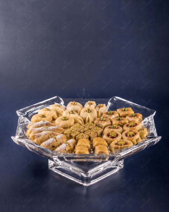 تصویر سرویس استیج (شیرینی خوری) صرفا جهت نمایش جزئیات