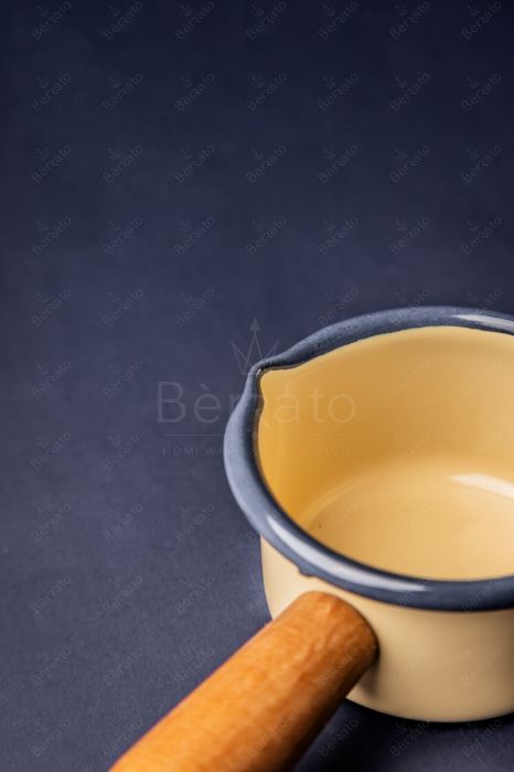 سرویس قابلمه لعابی رنگ کرم (6تکه)