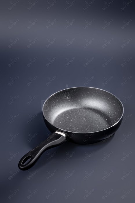 سرویس قابلمه گرانیتی 11 پارچه پیوگان مشکی